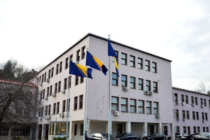 IMF in Bosnia to discuss new loan agreement, seek reforms