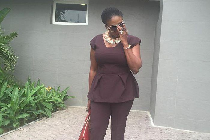 Waje looking lovely