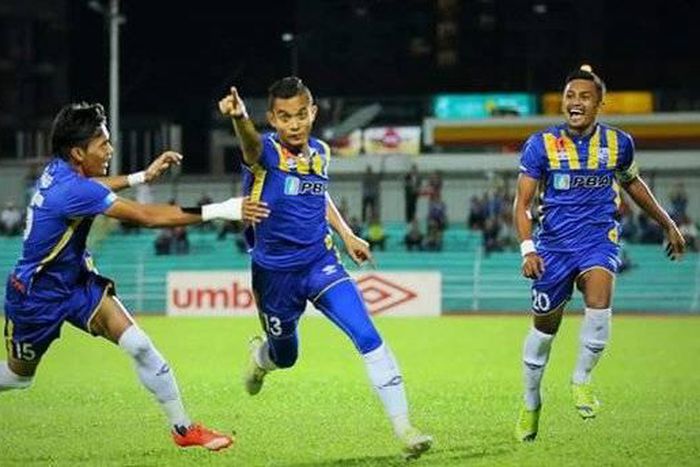 Wonder goal scorer Faiz told to shoot more after viral hit