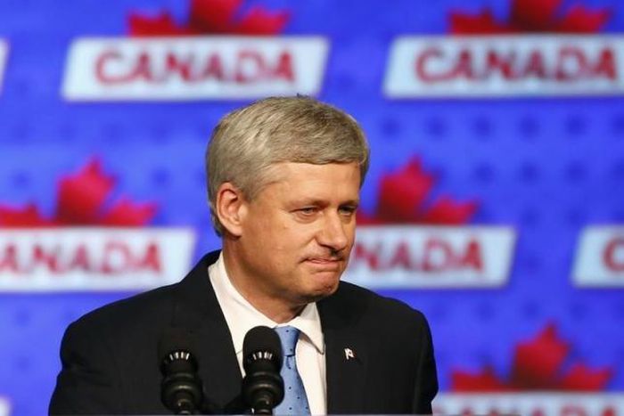 Defeated Canada PM quits, but doesn't tell party supporters