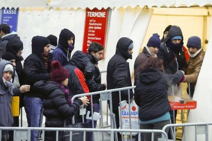 Germany would participate in NATO refugee mission