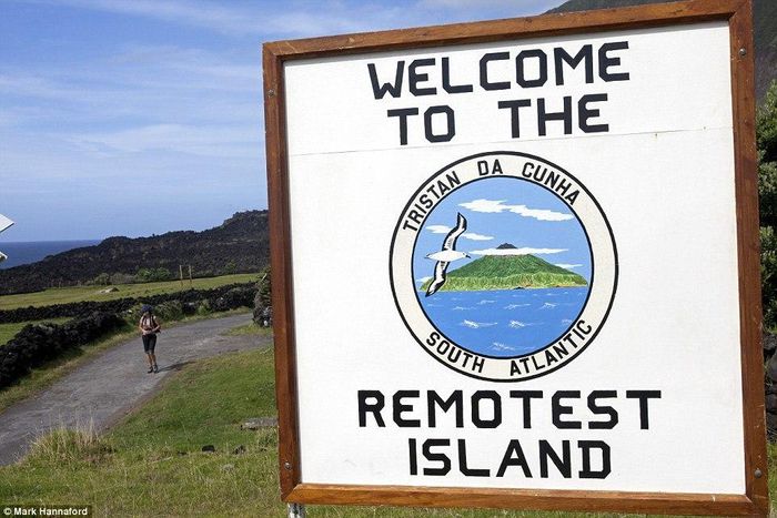 Country in the middle of the Atlantic ocean needs farmers