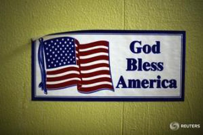 Americans becoming less religious, especially young adults