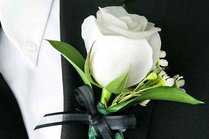 Groom boutonniere