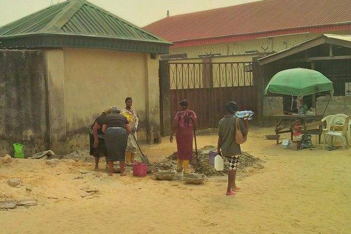 Women construction workers