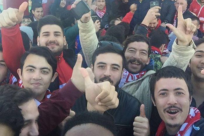 Samuel Eto'o with Antalyaspor fans