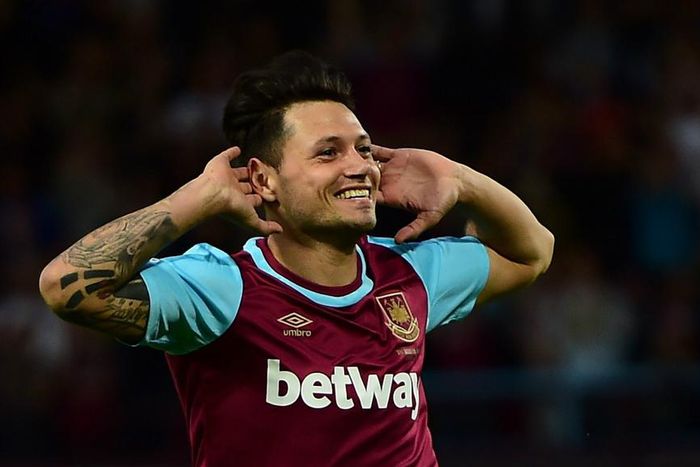 ___4028532___https:______static.pulse.com.gh___webservice___escenic___binary___4028532___2016___1___22___8___maurozarate-cropped_15c2k5a4b9p8710ss58bat883d_1