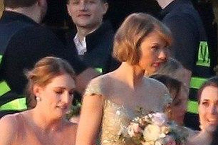Taylor Swift is a maid of honor at bestfriend's wedding