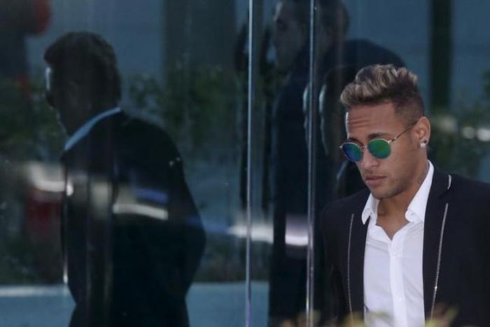 Brazil court blocks Neymar from using assets worth almost $50 million