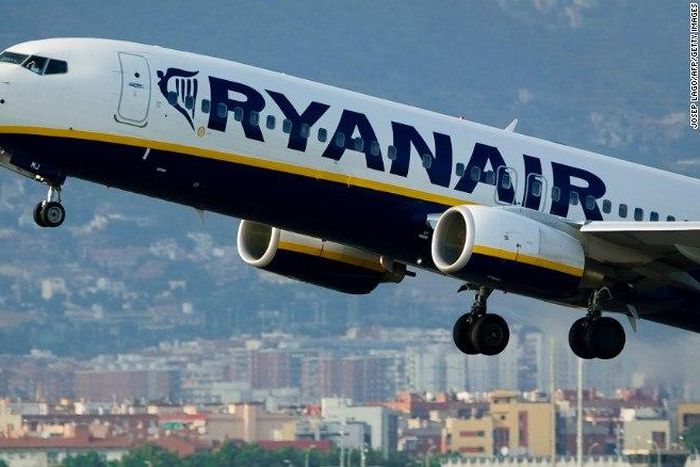 ___4743926___https:______static.pulse.com.gh___webservice___escenic___binary___4743926___2016___2___29___16___ryanair