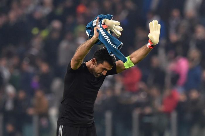 ___4285445___https:______static.pulse.com.gh___webservice___escenic___binary___4285445___2015___10___22___20___gianluigi-buffon-cropped_4yhp6az8a25u1ae55yewt65uh