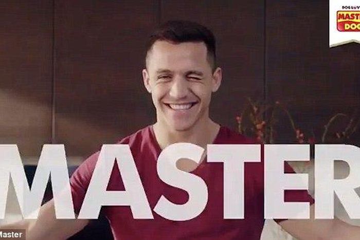 Alexis Sanchez stars in dog food advert