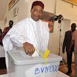Voting process in Niger