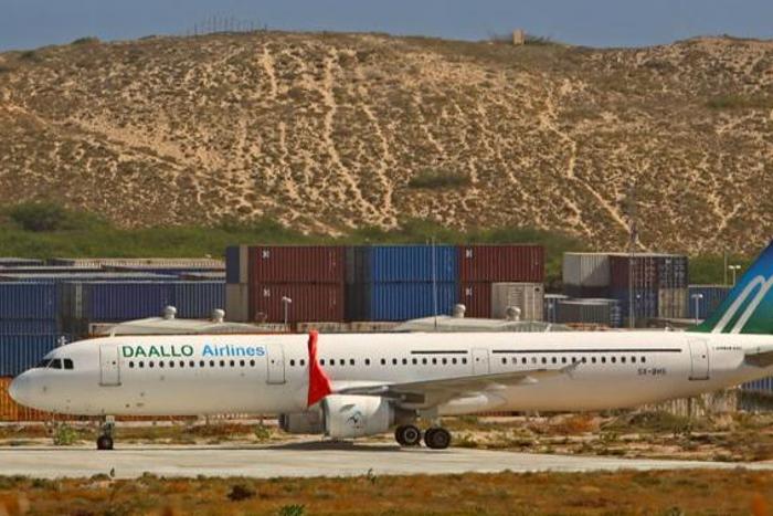Militant group Al Shabaab leading suspect in Somalia plane blast: U.S. govt sources