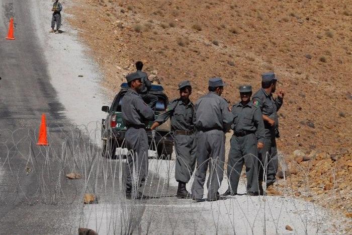 Ten Afghan police shot dead in insider attack-official