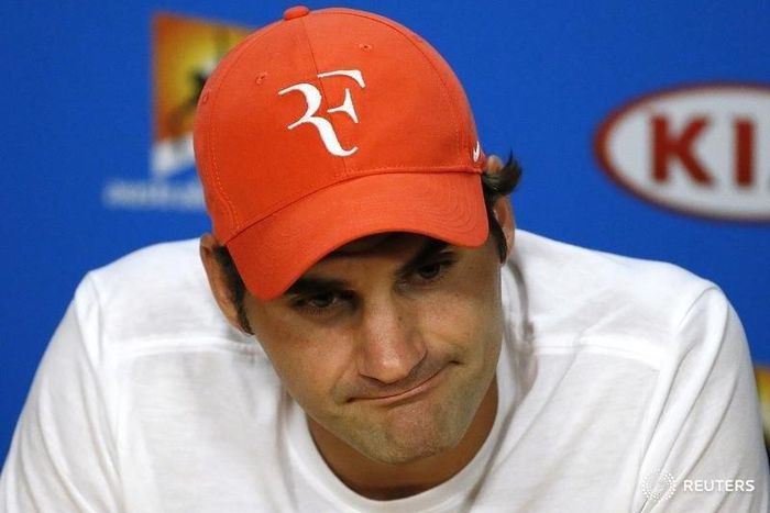 Federer sidelined after undergoing knee surgery