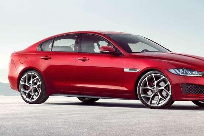 Jaguar XE