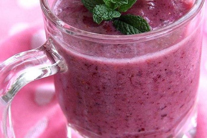 ___4573390___https:______static.pulse.com.gh___webservice___escenic___binary___4573390___2016___1___18___17___Cranberry+Smoothie