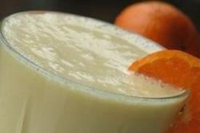 ___4589846___https:______static.pulse.com.gh___webservice___escenic___binary___4589846___2016___1___21___18___orange+milkshake