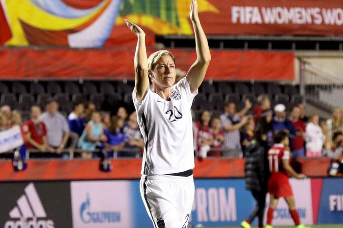 ___3938268___https:______static.pulse.com.gh___webservice___escenic___binary___3938268___2015___10___28___3___abby-wambach-cropped_1i1vcaawseqxi1o9wa4wkr0imd