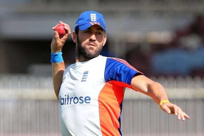 Cricket - England Nets - Sharjah Cricket Stadium, United Arab Emirates - 30/10/15 England's Liam Plunkett during nets Action Images via Reuters / Jason O'Brien Livepic