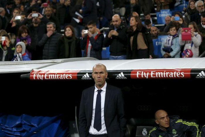 Real Madrid's new coach Zinedine Zidane waits for the start of Real Madrid v Deportivo Coruna