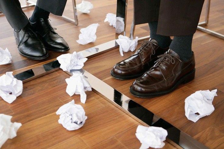 Sex toy company opens FREE Masturbation centre for stressed out men