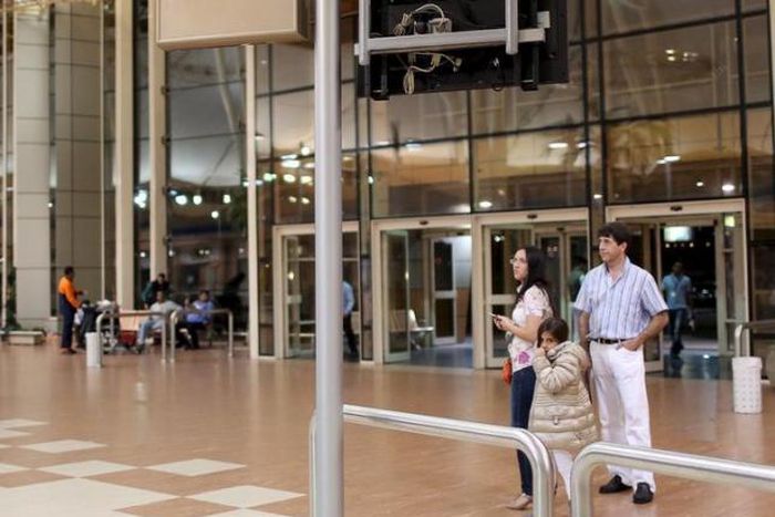 With just hand luggage, British tourists to fly home from Egypt