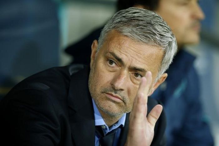 Mourinho not coming back for now, Real president says