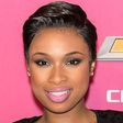 Jennifer Hudson's short hair is molded to perfection
