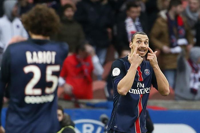 ___4710503___https:______static.pulse.com.gh___webservice___escenic___binary___4710503___2016___2___21___0___zlatanibrahimovic-cropped_7ihwdvnjpvh81uwzpe2gyk9ux_1