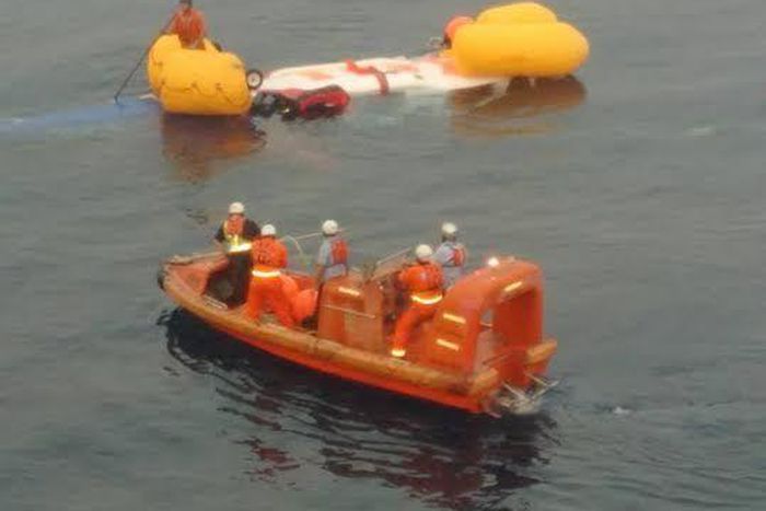 NEMA officials rescue passengers of crashed Bristow helicopter in Lagos on February 3, 2016