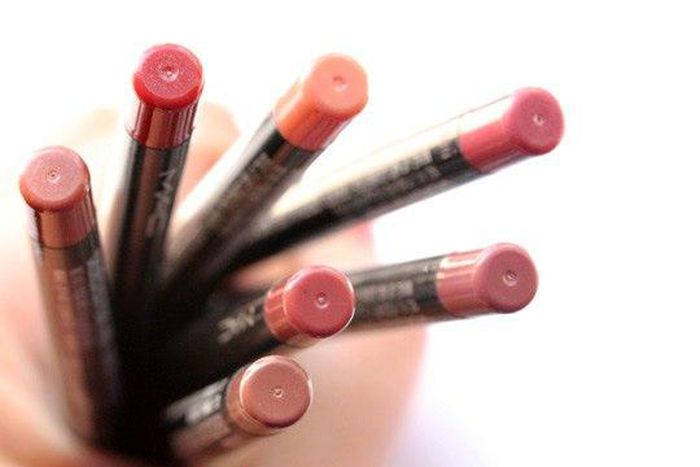 Lip Liners