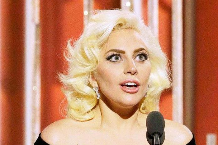Lady Gaga receives Golden Globes Award
