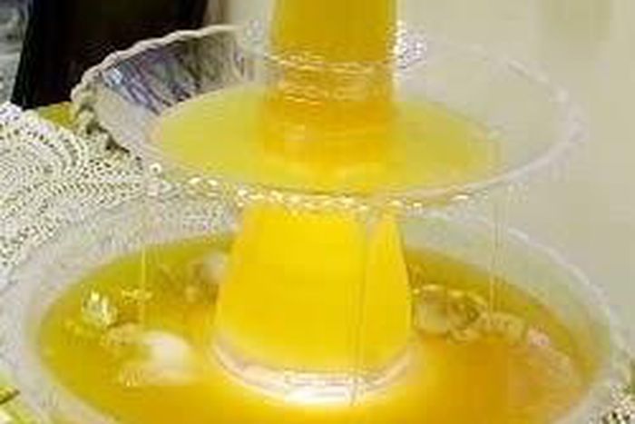 ___4610249___https:______static.pulse.com.gh___webservice___escenic___binary___4610249___2016___1___26___20___golden+wedding+punch