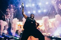 “What Vision?”: Davido’s Meeting with France’s President Macron Splits Opinion On Social Media