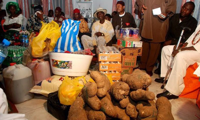 My fiancé dumped me because my bride price was too expensive [debisibusybeeblog]