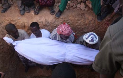 Should you fast for a dead loved one? [JustDawah]