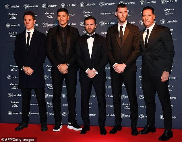 Ander Herrera, Marcos Rojo, Juan Mata, David de Gea and Emilio Alvarez Getty Images