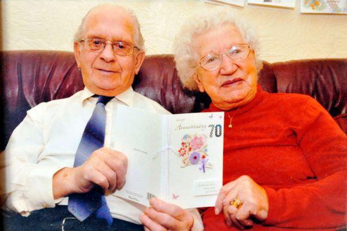 Miles and Phyllis Higgin celebrating their 70th anniversary