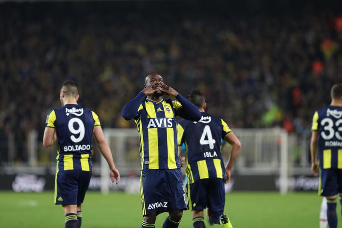Victor Moses  (Fenerbache)
