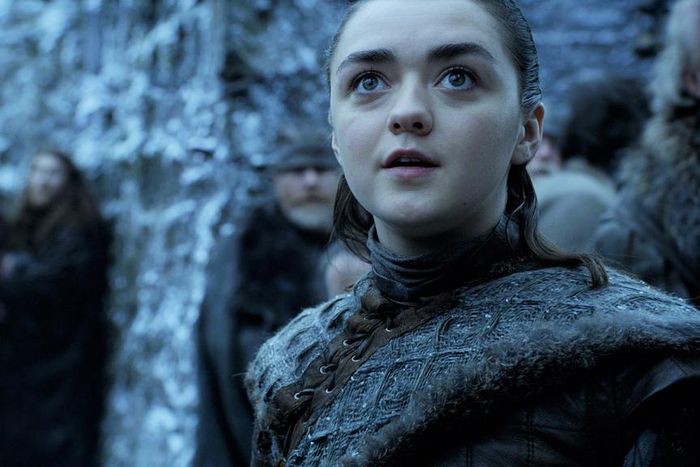 Game-of-Thrones-Season-8-Arya-Surprise-Dragon