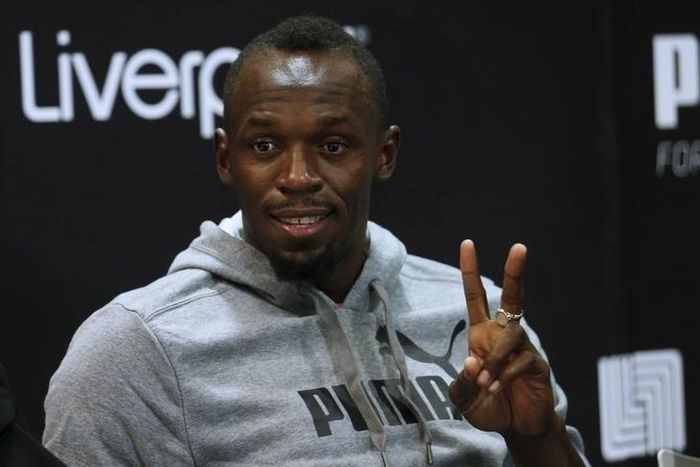 Jamaican sprinter Usain Bolt gestures in a news conference during an event arranged by his sponsors in Mexico City, October 7, 2015. REUTERS/Edgard Garrido