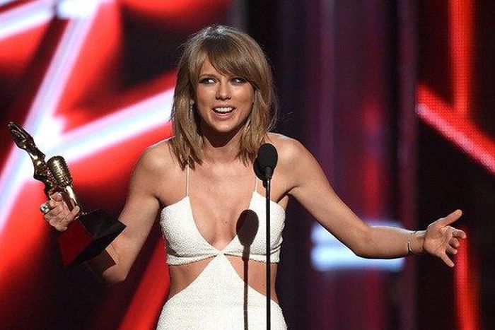 Swift earlier wrote an open letter to Apple criticising their new streaming service, calling it 'unfair' and 'disappointing'.