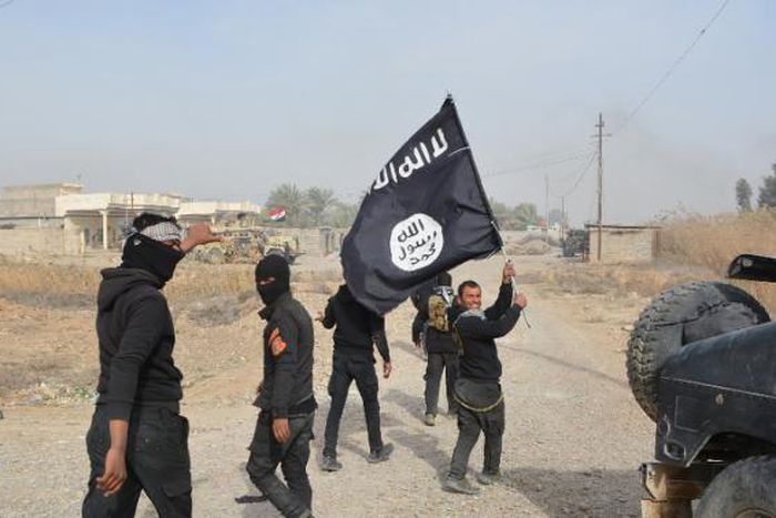 California man pleads guilty to seeking to join Islamic State