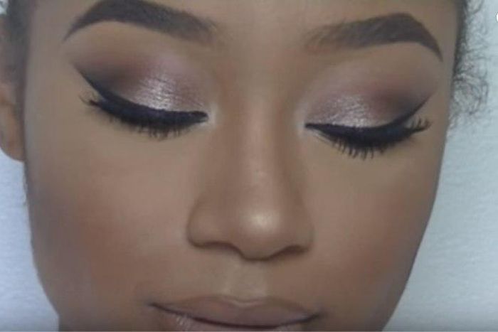 Bronze smokey eye makeup look