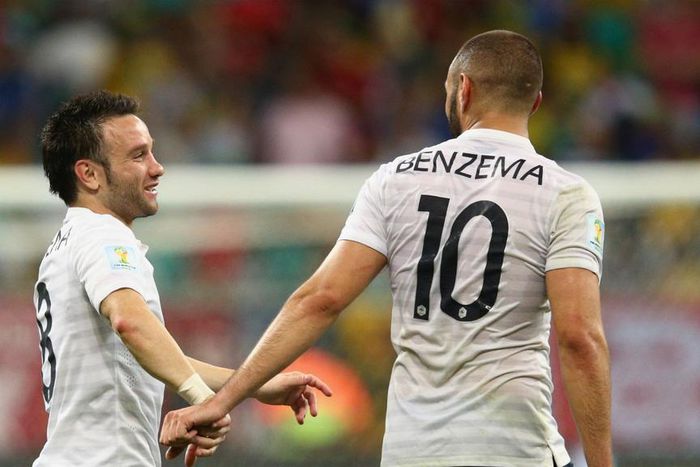 ___4354394___https:______static.pulse.com.gh___webservice___escenic___binary___4354394___2015___12___3___5___mathieuvalbuenakarimbenzema-cropped_dkju7bkaf1s91j0fotbhwy2q2_1