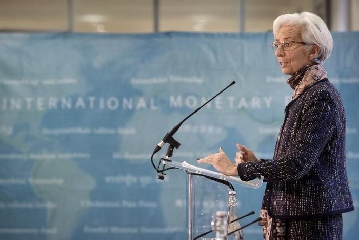 IMF head visits Nigeria as president seeks way out of economic crisis