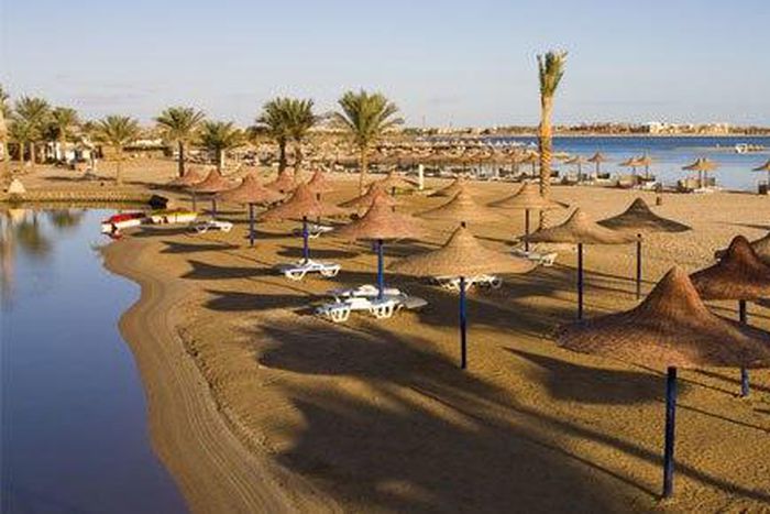 ___4509754___https:______static.pulse.com.gh___webservice___escenic___binary___4509754___2015___12___30___22___AFRICA-TOURISM