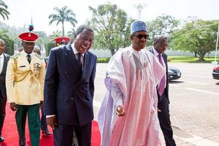 President Muhammadu Buhari meets with Benin Republic counterpart, Boni Yayi in Abuja on December 8, 2015